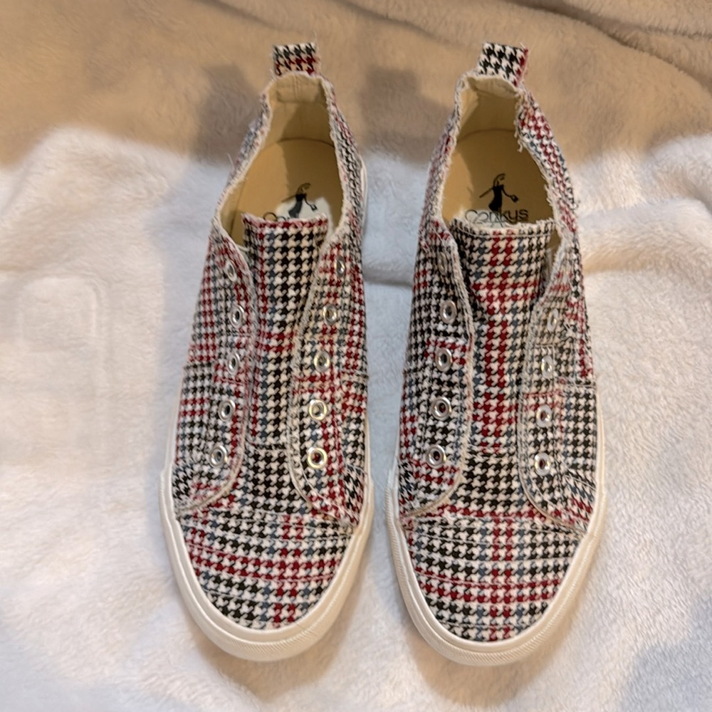 Women’s Corky’s Houndstooth pattern Babalus